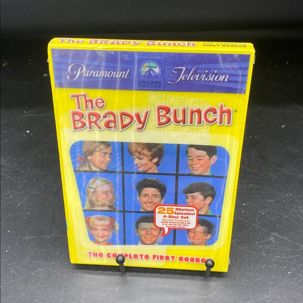 The Brady Bunch Bundle First season , second season third  fourth season new